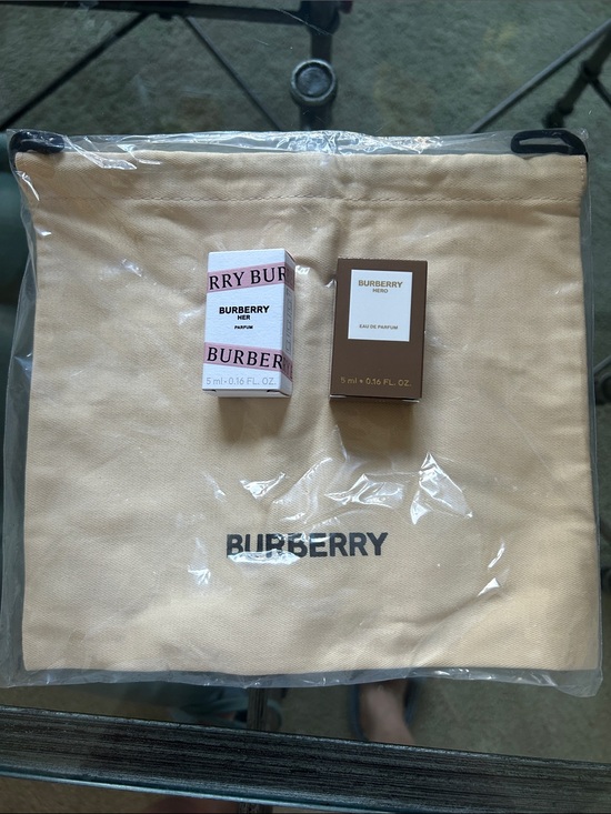 Burberry Other - Burberry Beige Canvas Toiletry Pouch with Logo HER 5ml HERO 5ml NWT mini perfum